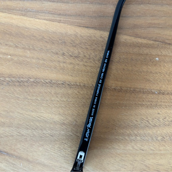 & Other Stories Black Round/Oval Sunglasses - Picture 4 of 5